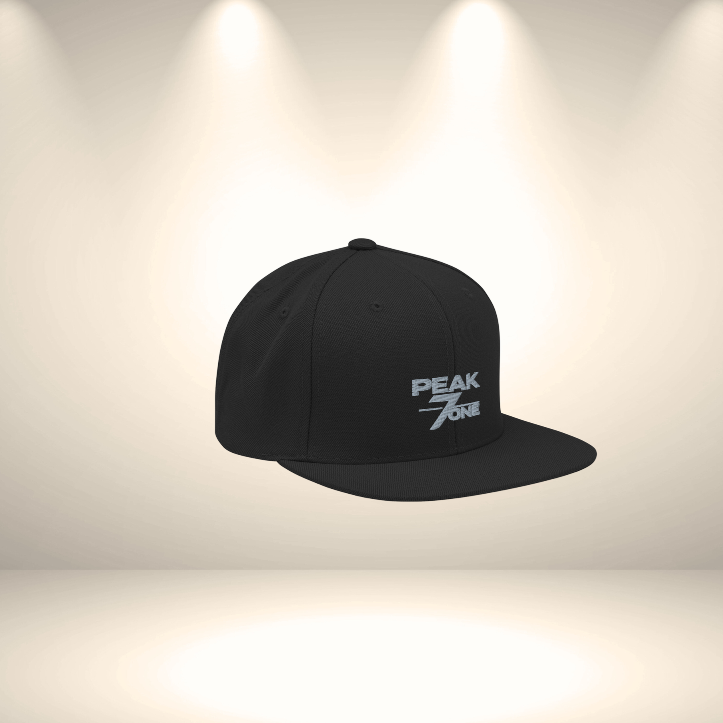 Peak7one Streetwear Cap – schwarze Snapback mit hochwertiger Stickveredelung